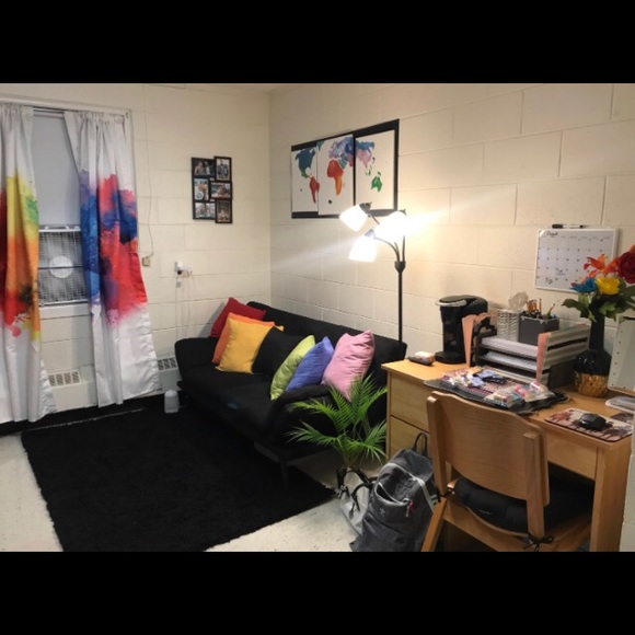 College Dorm Rm Bedding Set with Accessories! - Picture 13 of 13